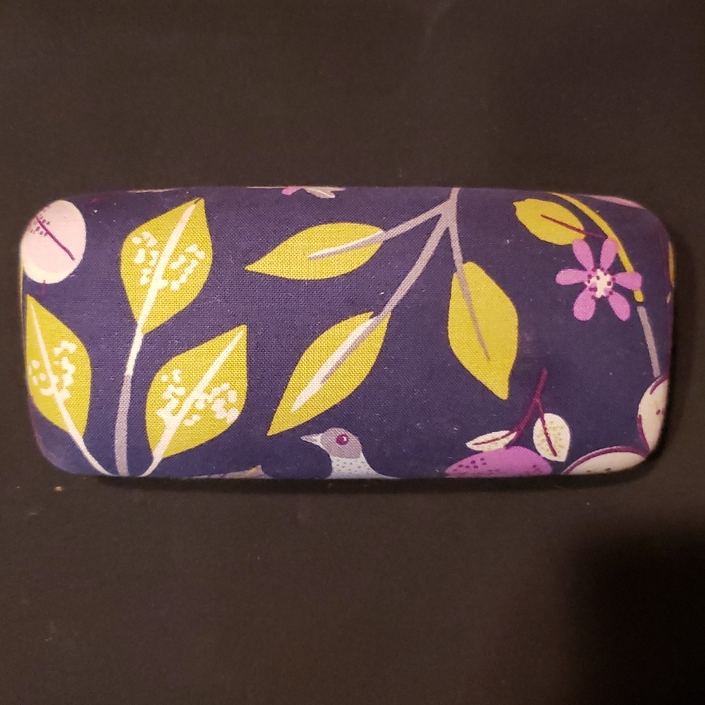 Vera Bradley sunglass CASE
